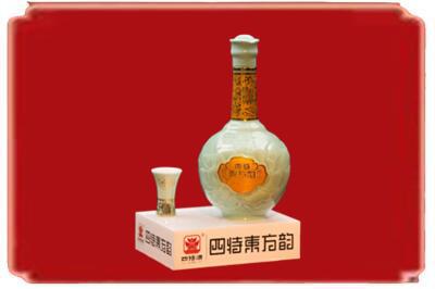 鹰潭烟酒回收四特酒.jpg